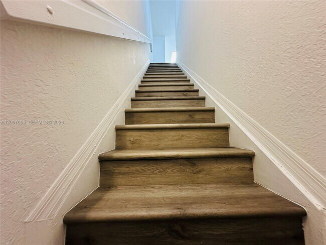 Building Photo - 5705 NW 109th Ave