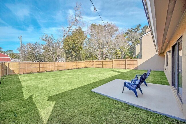 Building Photo - 8244 Limetree Ct