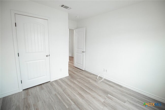 Building Photo - 1601 Cloud St