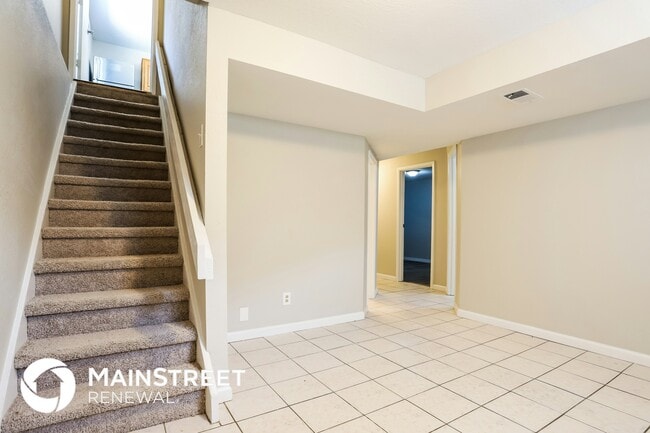 Building Photo - 5161 Xanadu St