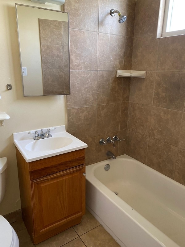 Building Photo - 9242 Telegraph Rd