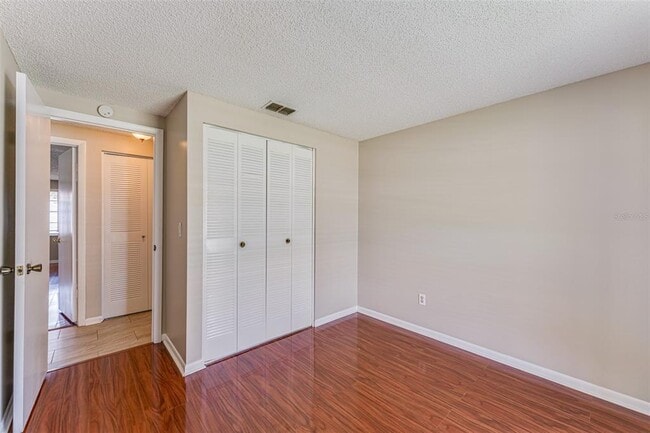 Building Photo - 16017 Woodpine Dr