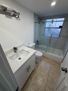 Building Photo - 3228 Coral Ridge Dr