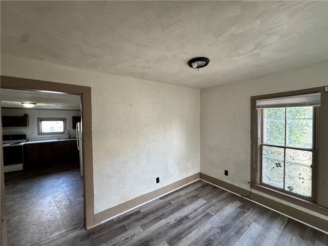 Building Photo - 309 Denison Pkwy E
