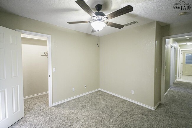 Building Photo - 4850 Tortuga Trail