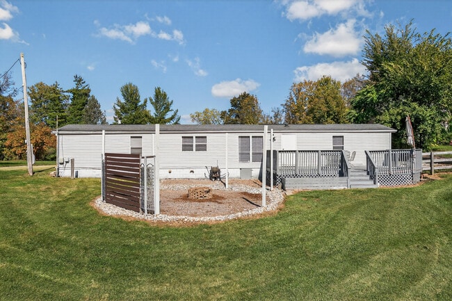 Building Photo - 9166 Porter Rd