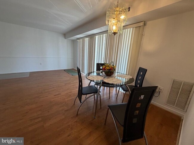 Building Photo - 7352 Lee Hwy