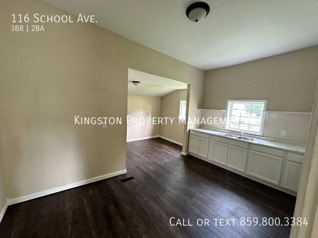 Primary Photo - 116 School Ave