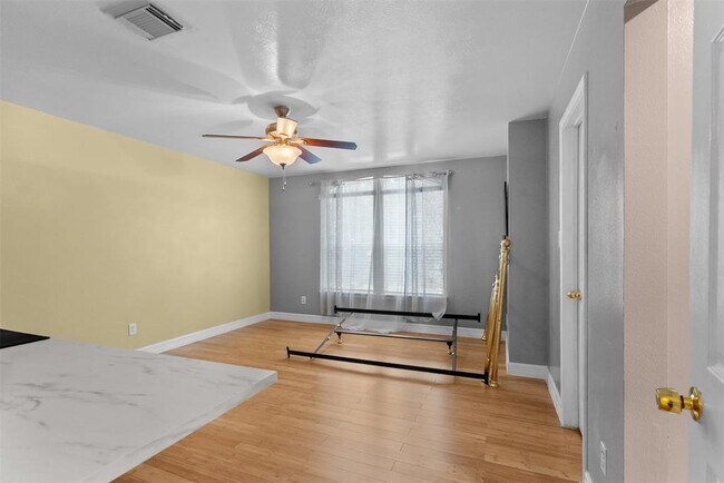 Building Photo - 3214 Brook Arbor Ln