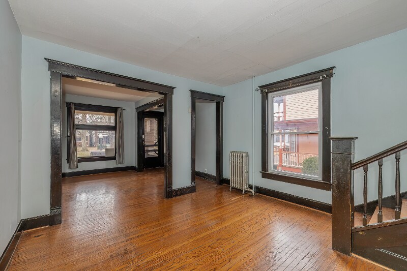 Building Photo - 977 Woodruff Pl E Dr