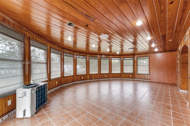 Building Photo - 9840 SW 60th St