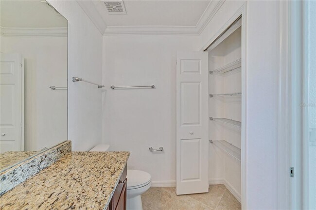 Building Photo - 16804 Vardon Ter