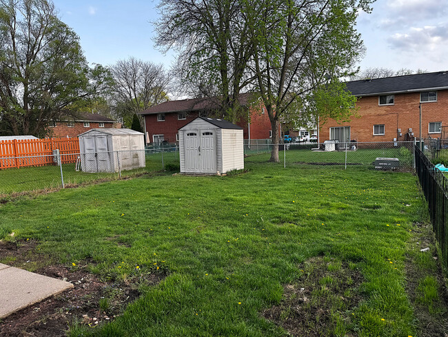 Building Photo - 1534 Revere Cir