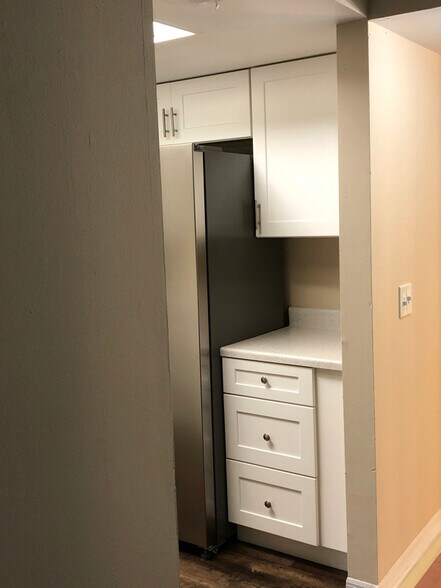 Building Photo - 1076 Ellen Ct