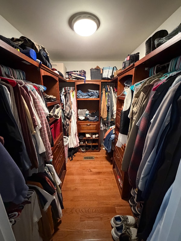 Building Photo - 9 Piper Court