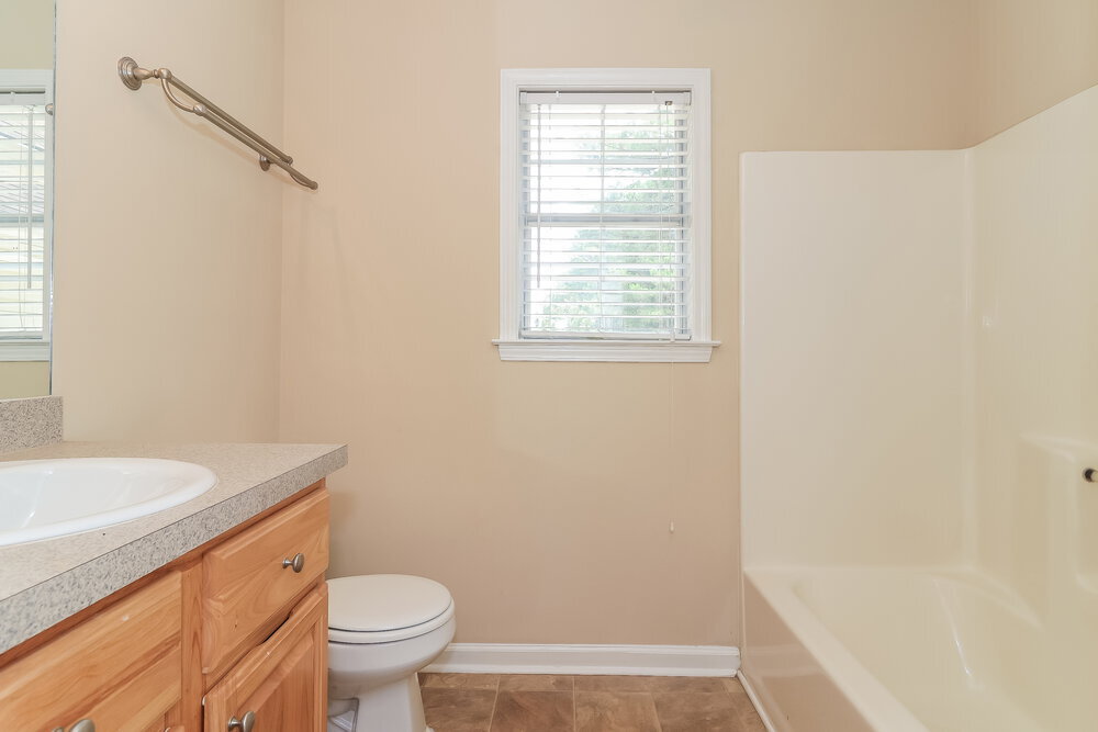 Building Photo - 47 Noah Dr