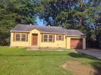 Building Photo - 4661 Churchill Dr