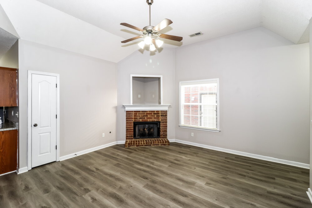 Building Photo - 9134 Cinderhill Cove E