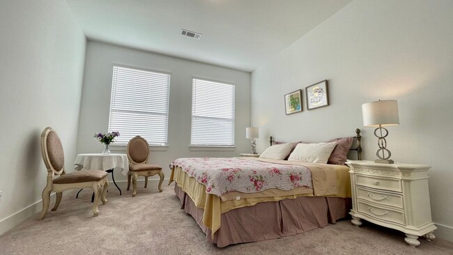 Building Photo - 4516 Bartagrass Dr
