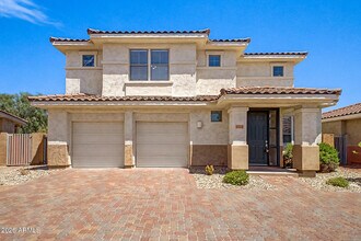 Building Photo - 2237 N 135th Dr