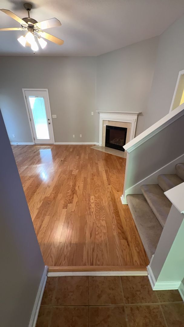 Building Photo - Charming 3-bedroom, 2-bath home located in...