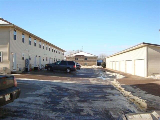 Building Photo - 103 E Sharon St