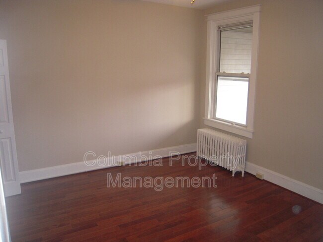 Building Photo - 3523 Warder St NW