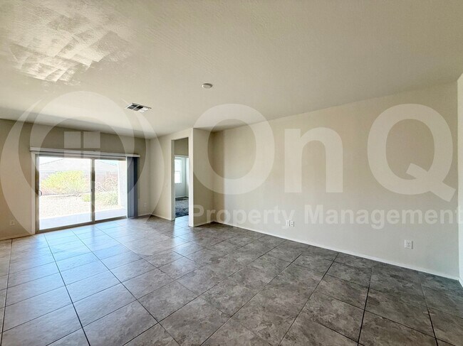 Building Photo - 4873 E Living Stone Way