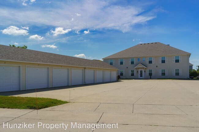 Building Photo - 2505 Aspen Rd