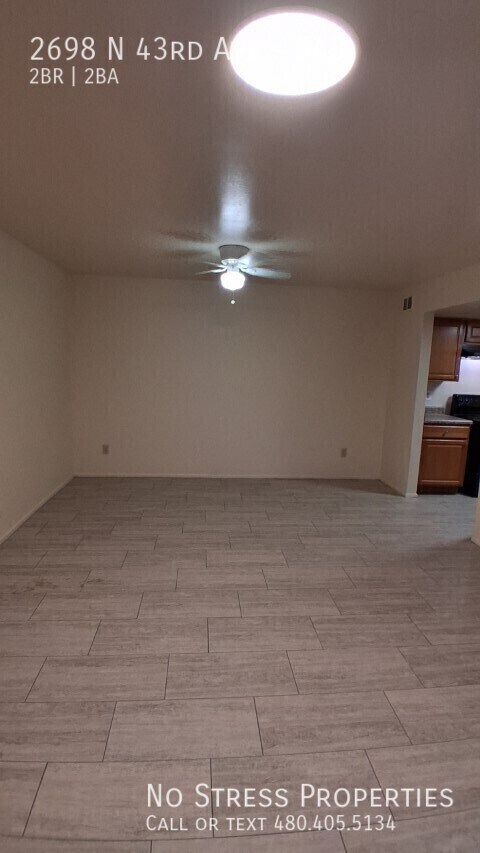 Building Photo - 2698 N 43rd Ave