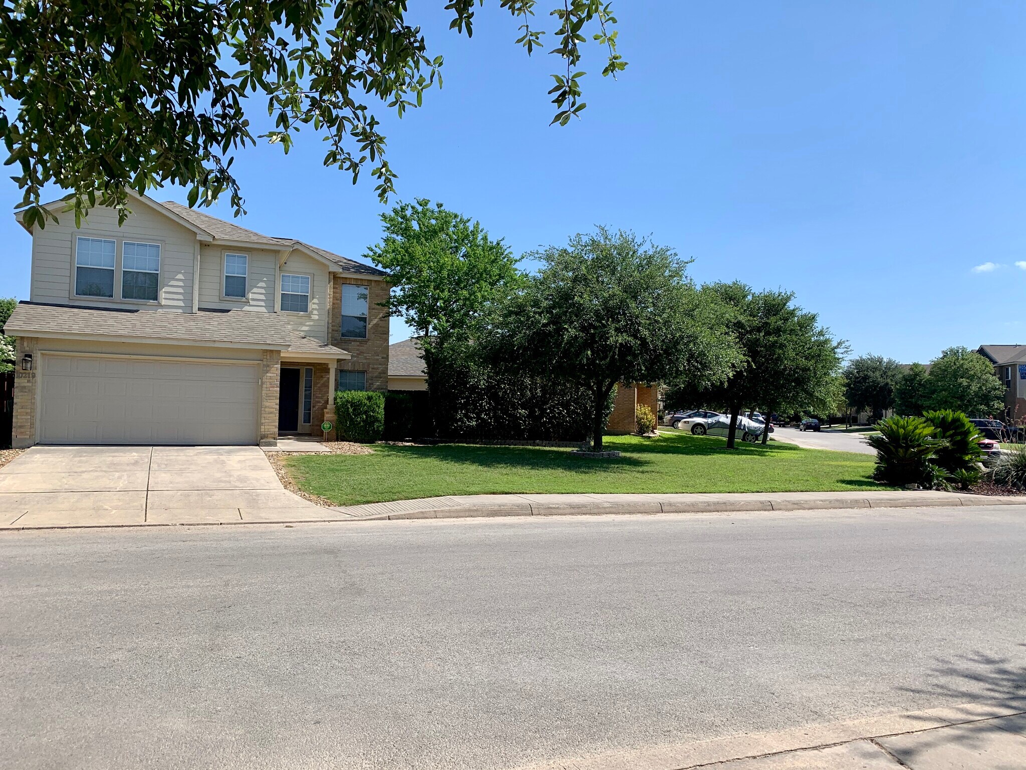 Building Photo - 10219 Roseangel Ln
