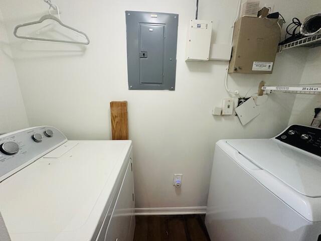 Building Photo - 401 Villa Cir
