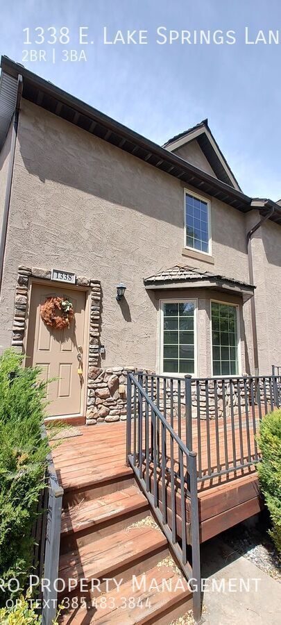 Primary Photo - 1338 Lake Springs Ln