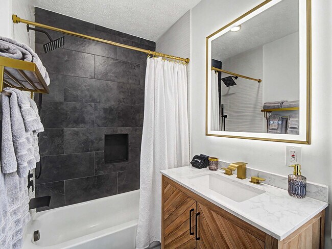 Building Photo - 4109 Bailey Ave