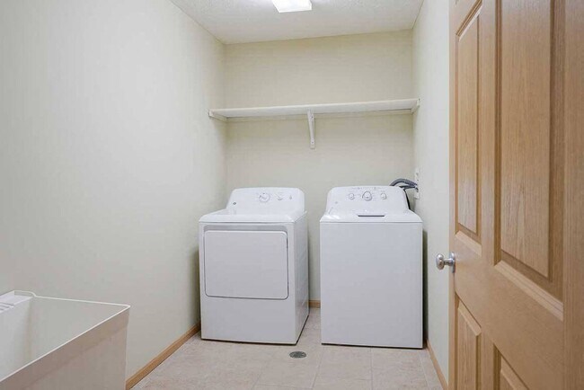 Floorplan - Cascade Pines Duplexes