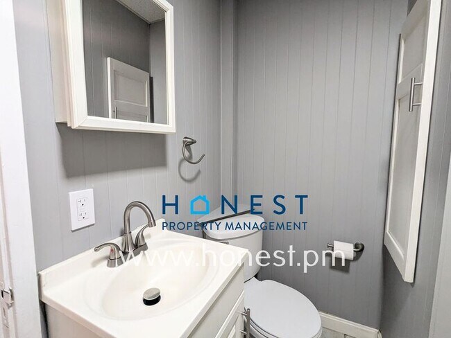 Building Photo - 73 Kennedy Memorial Dr