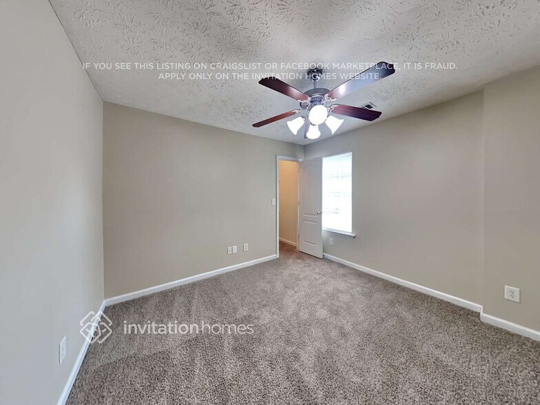 Building Photo - 8307 N Sterling Lakes Dr