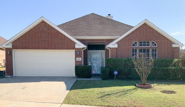 Primary Photo - 3626 English Oak Dr