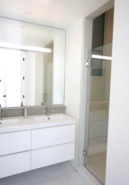 Building Photo - 2849 Seattle Dr