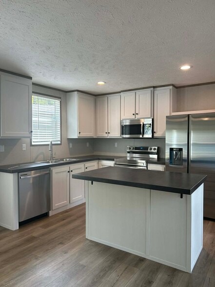 Building Photo - 1495 US-29