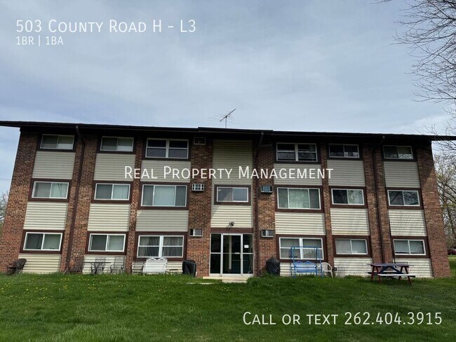 Building Photo - 503 County H