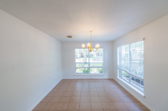 Building Photo - 5111 Juniper Walk Ln