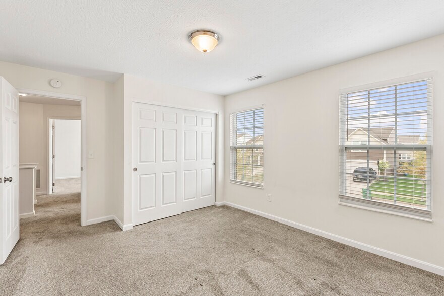 Building Photo - 1260 Candora St