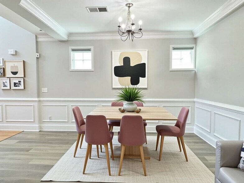 Building Photo - 5471 Boyer Tr NW