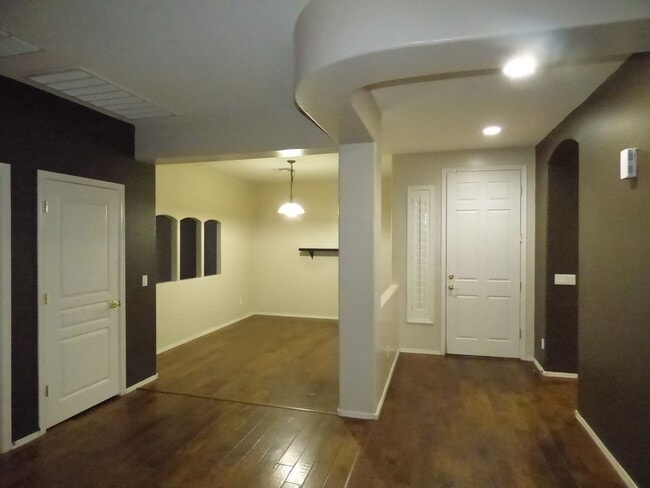 Building Photo - 4 bedroom home with SOLAR and all appliances!