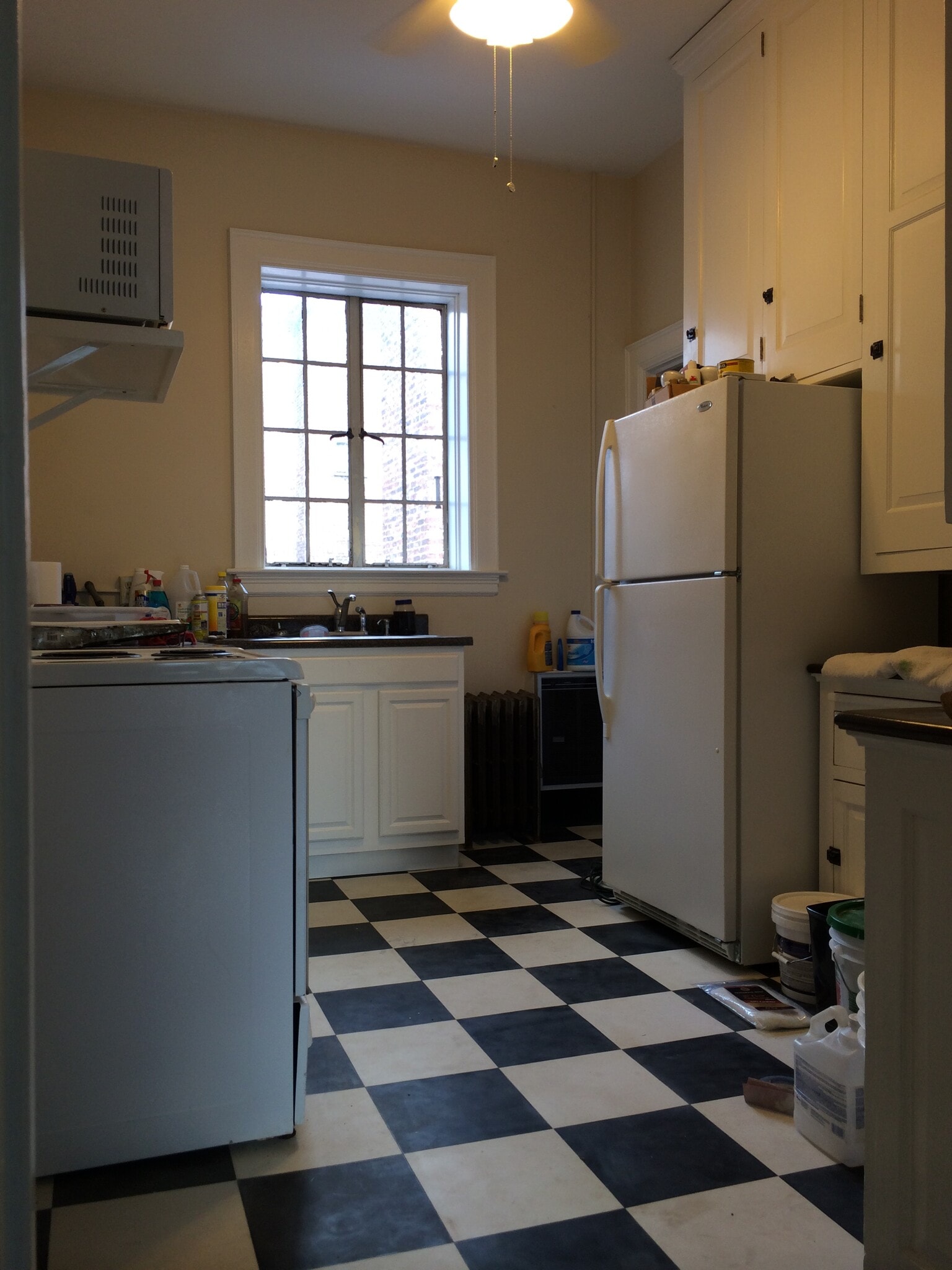 Building Photo - 507 Penn St