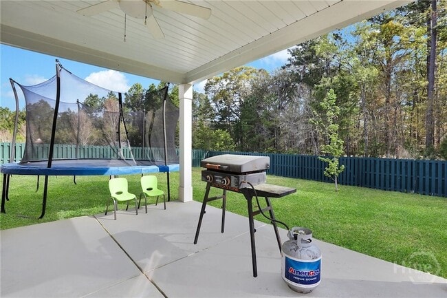 Building Photo - 2980 Kingswood Dr