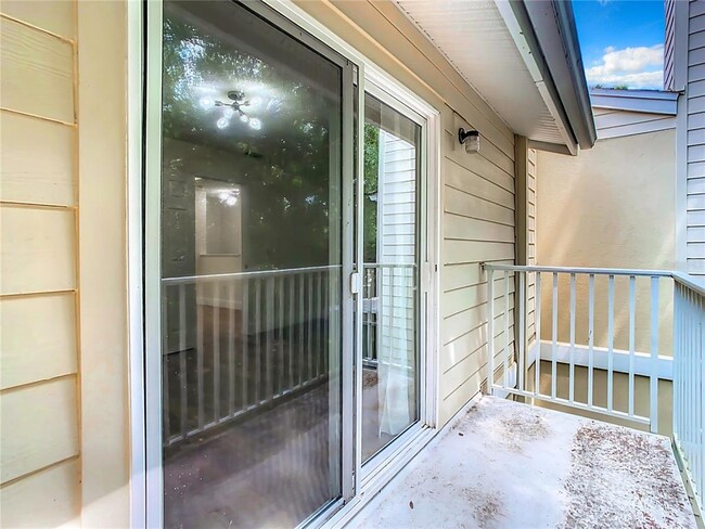 Building Photo - 11237 Cedar Hollow Ln