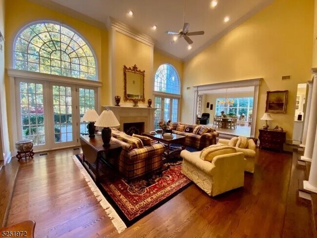 Living Room - 1 Hurlingham Club Rd