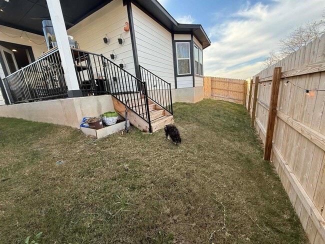 Building Photo - 5216 Lomasso Dr